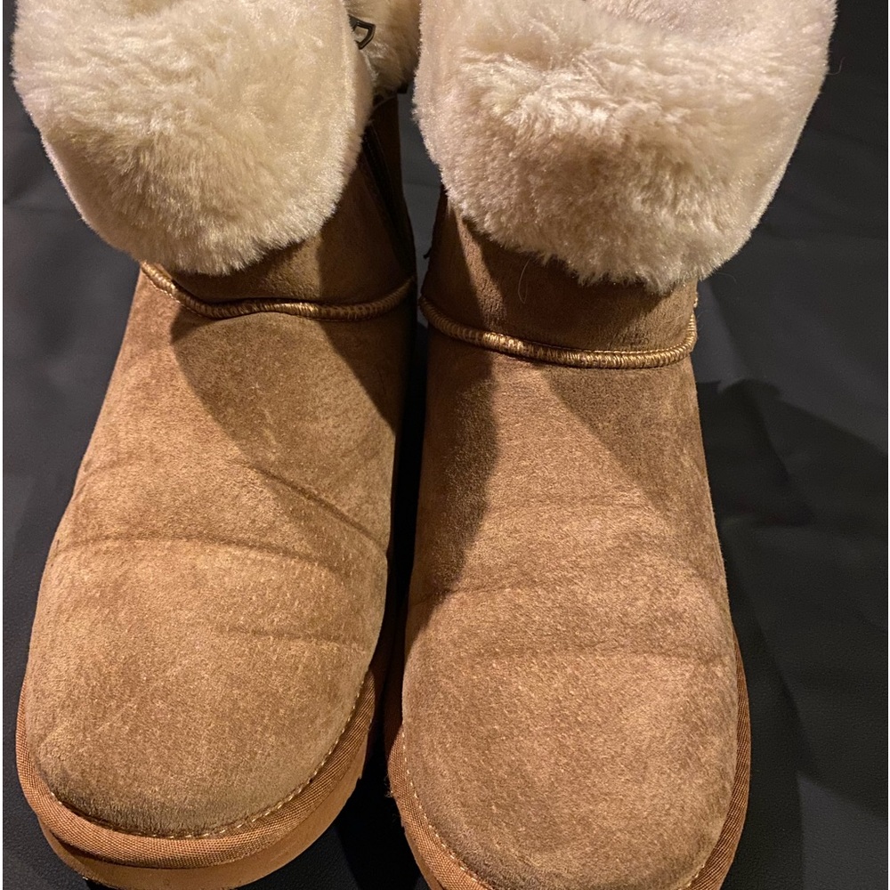 LAMO tan suede Adele short boot